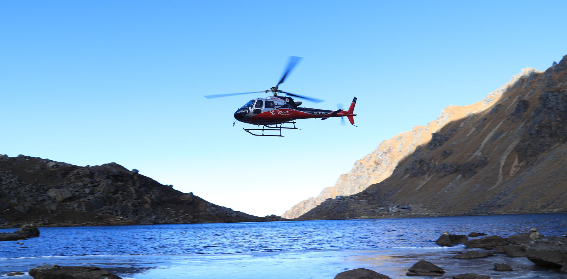 Gosaikund Heli Tour
